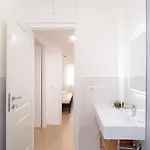 Apartment Elegantis Santa Croce